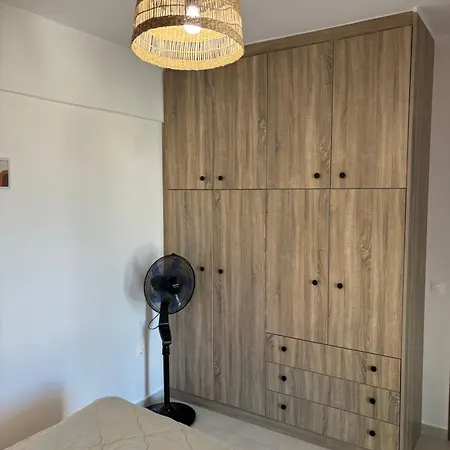 Anemar Lefkada Drymon